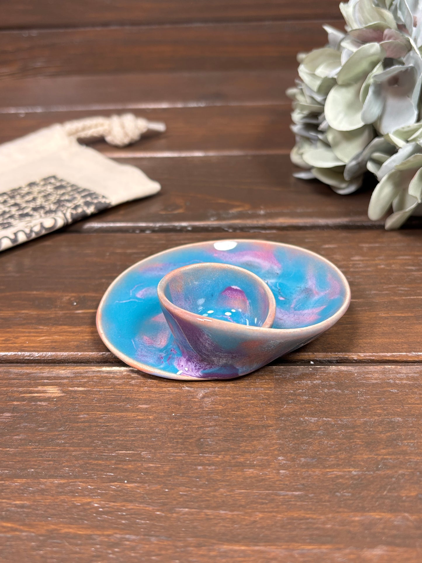 #40 Tiny Glaze Effect Swirl Bowl