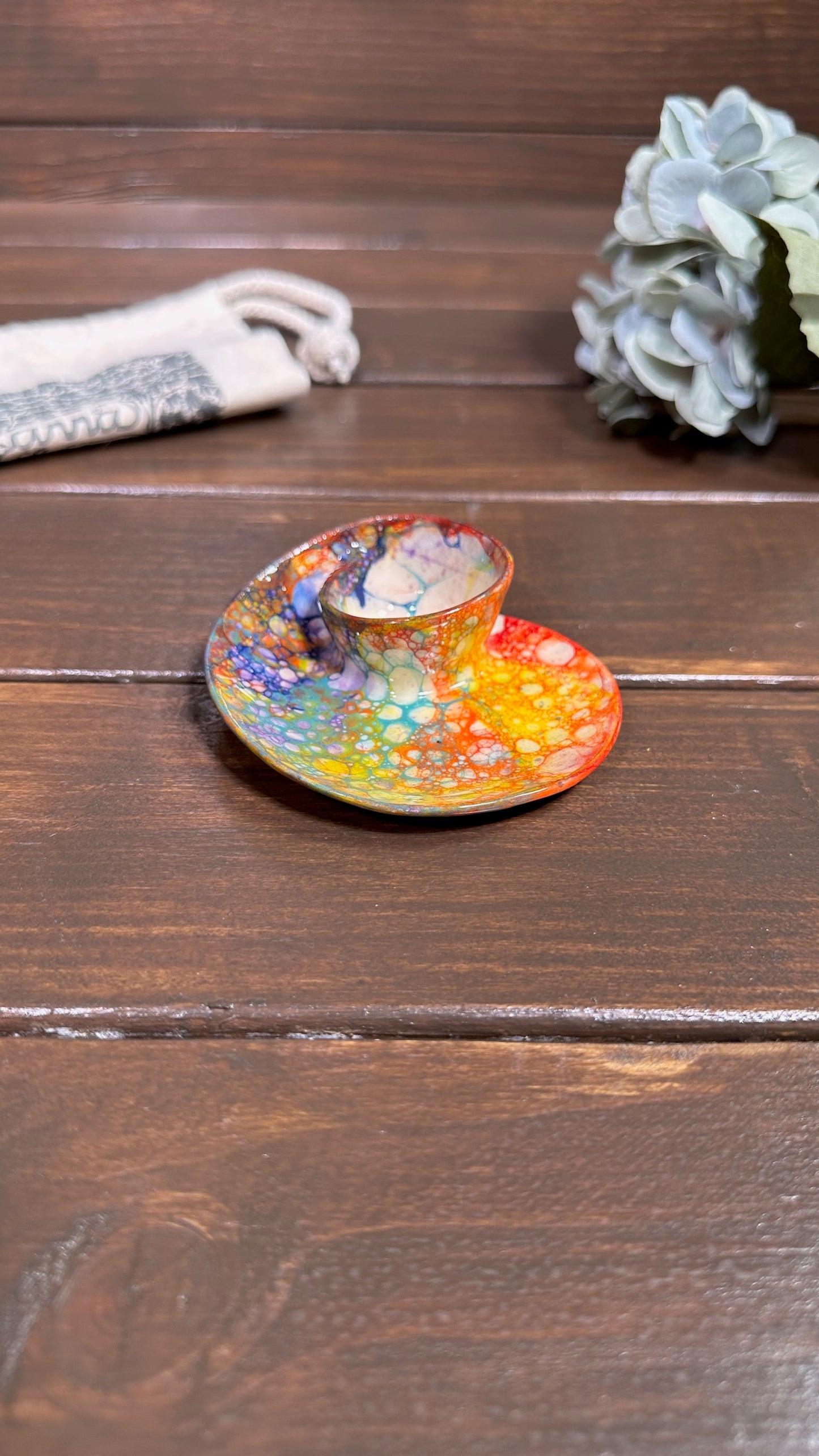 #28 Tiny RAINBOW BUBBLES Swirl Bowl